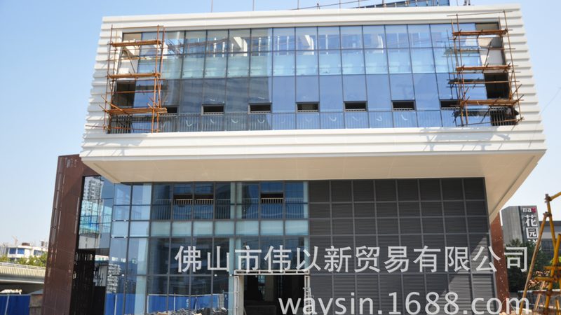 铝合金门窗五金配件：批发价格背后的考量因素**